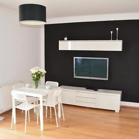 Black & White Wczasowa Daire