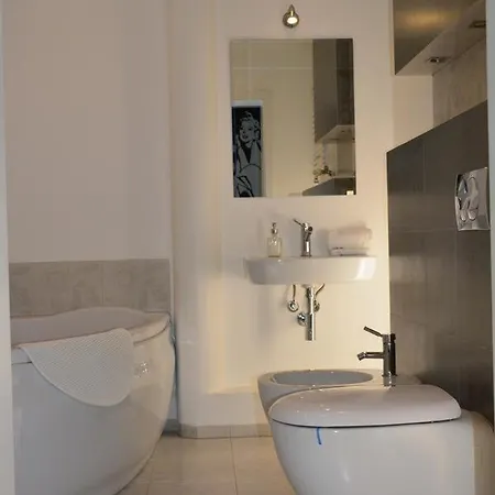 Black & White Wczasowa * 우스트카